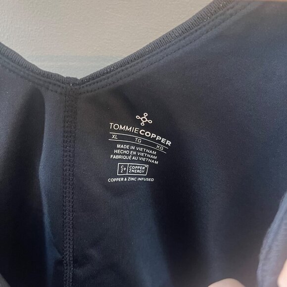 Tommie Copper Womens Shoulder Support Bra W/ Zipper Black XL Copper & Zinc Infus - Picture 4 of 5